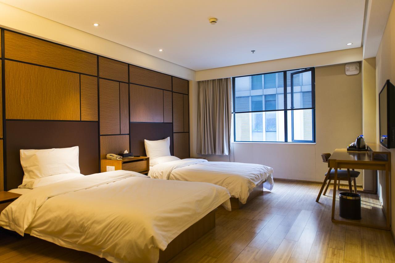 Ji Hotel Dujiangyan Чънду Екстериор снимка