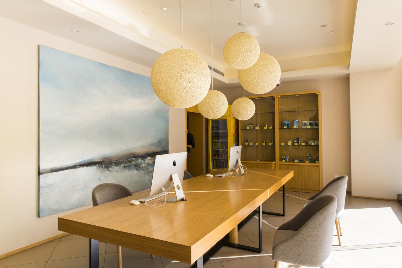 Ji Hotel Dujiangyan Чънду Екстериор снимка