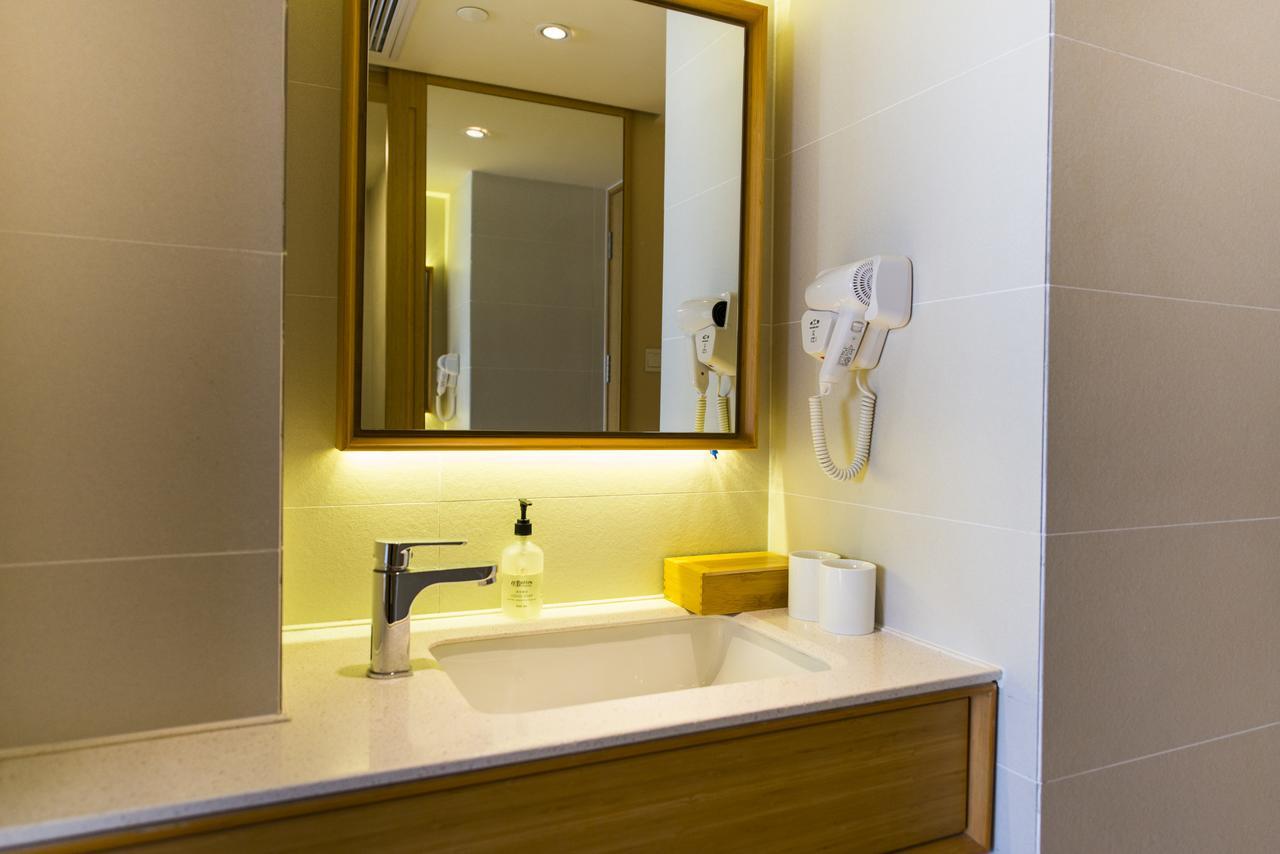 Ji Hotel Dujiangyan Чънду Екстериор снимка